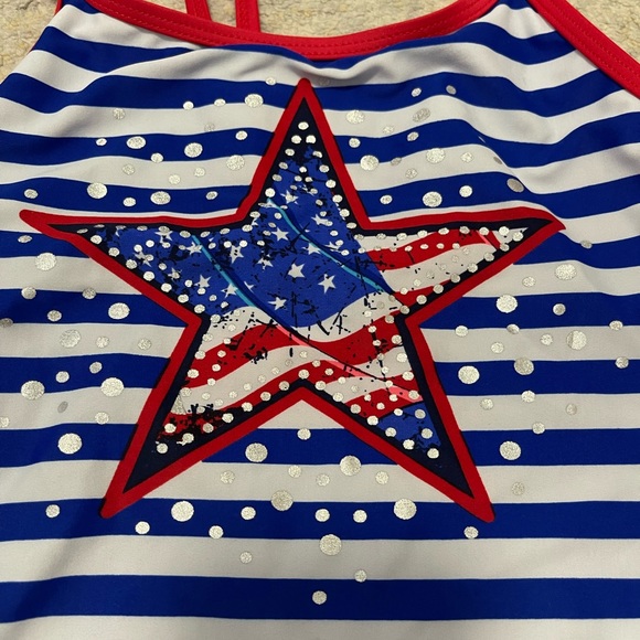 EUC 2-Piece Girl’s Size Medium (Aged 7-8) Swim Tops In Patriotic Colors - Picture 2 of 5